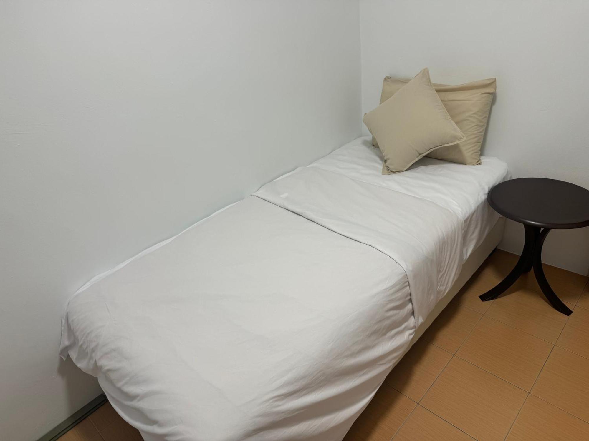 Jambul 3-storey Corner House 6bed5bathroom Holiday home