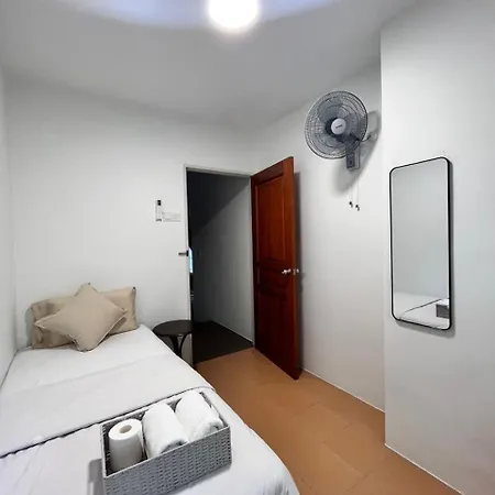 Jambul Villa 3-Storey Corner House 6Bed5Bathroom Bayan Lepas Exterior photo